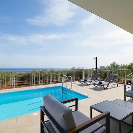 Chryselia Suites- Private Pool Feriehus